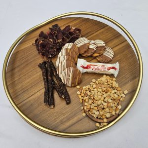 Munch + Meet Box – Biltong, droëwors, peanuts, cookies, and chocolate corporate snack box